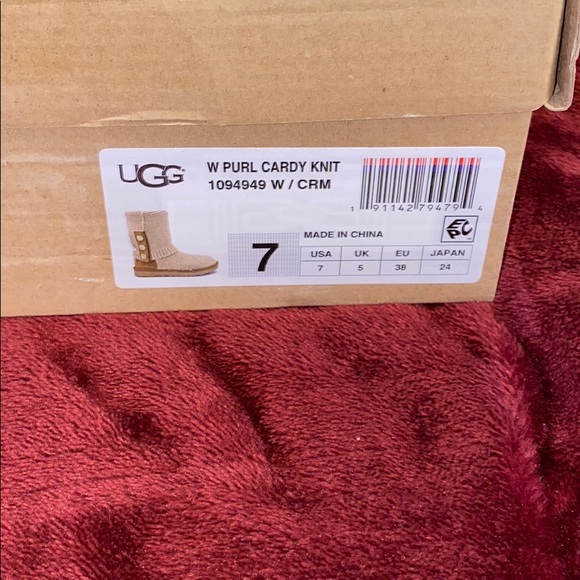 BRAND NEW UGG CARDY - Picture 4 of 4